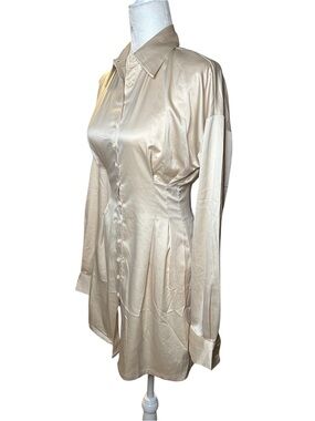 437 Silk Kali Dress shirt -  Long Sleeve Button-Front Small